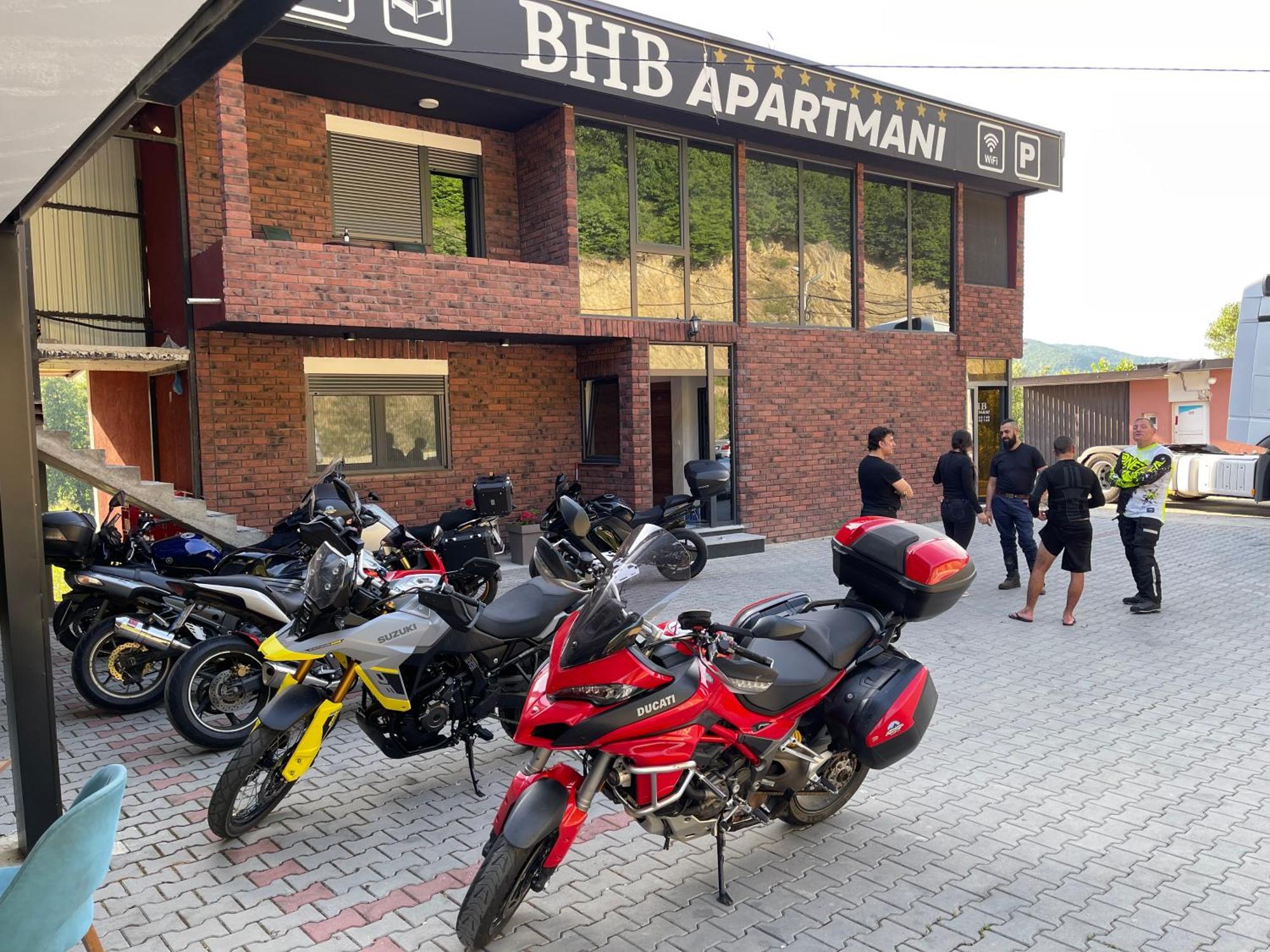 B H B Apartmani Novi Pazar Luaran gambar